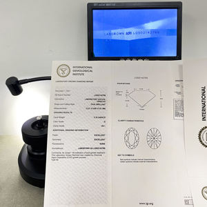 D'vins Jewels - Diamante CVD Suelto Certificado por IGI, 0.5ct E VVS1, Corte Brillante, Diamante Blanco Cultivado en Laboratorio para Joyería - Product Image 6