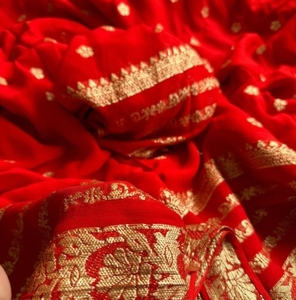KV Women's Woven Bollywood Viscose Rayon <b>Saree</b> (<b>Red</b>) - Product Image 5