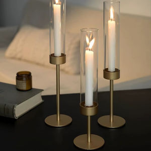 Porte-bougie conique moderne en laiton fin avec tube en verre, support décoratif minimaliste contemporain - Product Image 1