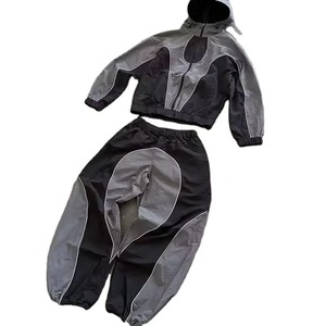 Custom Men's Eco-Friendly <b>Rhinestone</b> Solid Quick Dry Breathable Windproof Waterproof Lightweight Hooded Windbreaker <b>Jacket</b> - Product Image 1