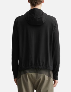 Sudadera con Capucha Negra para Hombre, Cierre Diagonal, Corte Regular, 100% Poliéster, Estilo Minimalista, Deportiva, para Otoño - Product Image 2