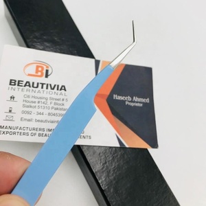 Pinzas profesionales para pestañas de acero inoxidable con ángulo de 45 grados, extensión de pestañas de Color cielo, punta de volumen, agarre fuerte, punta fina - Product Image 1