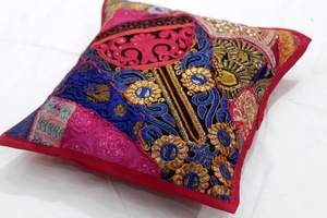Housse de coussin Boho Coussin indien | Oreiller patchwork décoratif coloré - Product Image 2