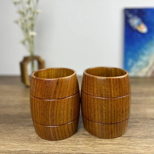 Chope à bière classique en bois, design ergonomique, grande capacité, tasse à bière en forme de baril, pour usage domestique - Product Image 5