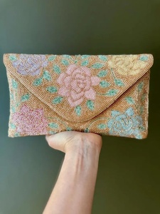 Bolso Bandolera Turquesa con Cuentas Florales Negras para Mujeres y Niñas, Estilo Sobre, Regalo Perfecto 2026 - Product Image 3