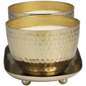 Fabricant OEM/ODM de bougeoirs décoratifs dorés pour collections internationales de produits de décoration intérieure pour Noël et événements religieux - Product Image 1