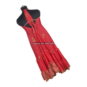 Nouvelle Robe Bohème d'Été pour Femme, Style Boho Hippie Vintage en Soie, Col Halter, Robe de Soirée Élégante sans Manches en Sari Recyclé - Product Image 3