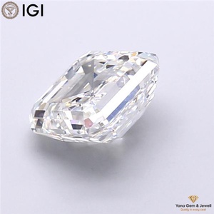 Diamant cultivé en laboratoire CVD 5,01 carats avec certification IGI, taille Asscher, clarté VS1, couleur E, parfait pour toutes les occasions spéciales - Product Image 3
