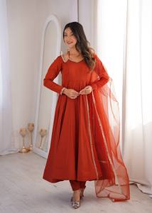 Vestidos de noche rojos elegantes de Valam Fashion, talla L, vestido de fiesta con dupatta y pallu. - Product Image 1