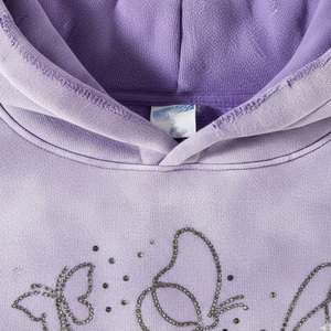 Sudaderas con Pedrería a la Moda para un Estilo Urbano y Elegante, Ajuste Cómodo para Atuendos Casuales y Uso Nocturno - Product Image 5