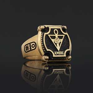 Bague de diplôme universitaire unisexe BOJ RCJ Ring 010 personnalisée en argent et diamant, cadeau pour occasions spéciales, prix bas, offre exceptionnelle - Product Image 1