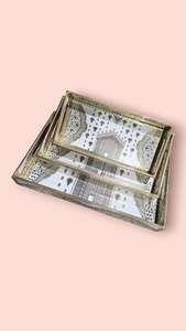 Plateaux de service carrés en bois de haute qualité avec poignées pour le petit-déjeuner au lit, le déjeuner, les dîners, les fêtes, plateau à thé rétro en émail - Product Image 5