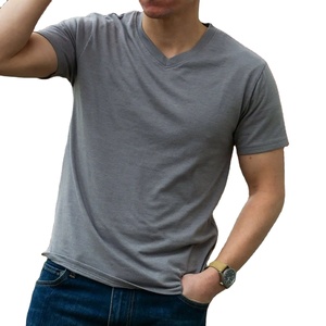 OEM Hombre Sólido en blanco de gran tamaño Ropa de hombre Logotipo personalizado Sólido Durable Gimnasio Deportes Entrenamiento Camiseta de moda Precio al por mayor - Product Image 1