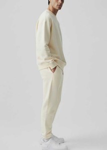 Conjunto Deportivo de Invierno para Hombre, Estilo Urbano, Color Crema, Personalizado con Logotipo, Colores y Diseños a Medida, Transpirable, Venta al Por Mayor, Fabricación Pakistaní - Product Image 6