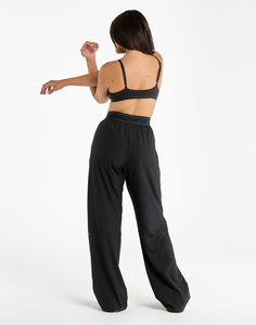เสื้อชั้นในกีฬาผู้หญิงระบายอากาศดี ดีไซน์โดดเด่น แห้งเร็ว - Product Image 2