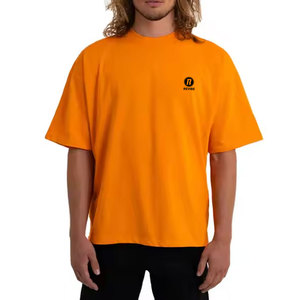 เสื้อยืดคอกลมทรงหลวมผ้าแคนวาสระบายอากาศได้ดีคุณภาพสูงปี 2026 แบบสั่งทำพิเศษ 100% ผ้าฝ้าย ดีไซน์ล่าสุดสำหรับผู้ชาย ผลิตในปากีสถาน - Product Image 1