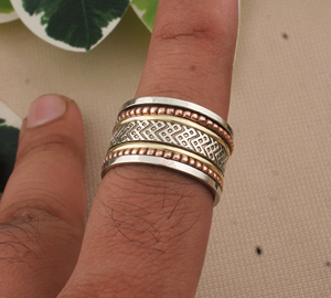 High Quality 925 <b>Silver</b> Bezel Setting Custom Logo Simple <b>Cross</b> Design Christian Men's Gift Idea Spinner Band <b>Ring</b> - Product Image 2