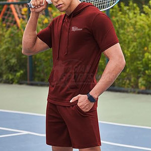 Conjunto de Sudadera con Capucha y Pantalones Cortos para Ocio y Uso Casual, Superficie de Algodón Transpirable, Ajuste Cómodo, Estilo Moderno - Product Image 2