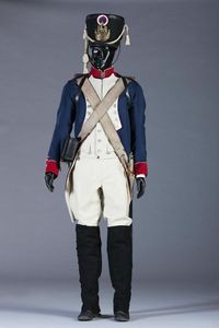 reproduction d'un uniforme de l'Empereur Napoléonien français, similaire à celui porté par un Grenadier de l'Infanterie - Product Image 3