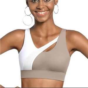 Women's High Quality Seamless High Support Plus Size Breathable Sports Bra for Fitness Yoga Workouts Gym Fashion Top Front Logo - Product Image 1