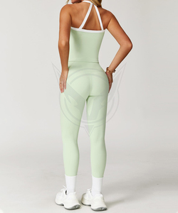 Wholesale Solid <b>Cross</b> Bra Cutout High Waist Yoga Leggings 3-Piece Set Breathable Quick Dry Eco-Friendly Seamless Front Women's - Product Image 2
