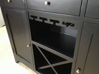 Un élégant meuble à vin moderne en bois de mahogany massif à 2 sections, magnifiquement conçu, avec un rangement élégant pour l'ameublement de la maison