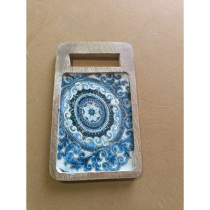 Tabla de servir artesanal, duradera, ecológica, desechable, de madera de río con epoxi azul, para charcutería, queso, aperitivos, bodas y cocina - Product Image 6