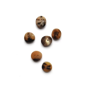 กระดุมเขาสัตว์คุณภาพสูงขนาดใหญ่ ลายดาว หัวใจ สี่เหลี่ยม สำหรับเสื้อโค้ทผู้หญิง เสื้อเชิ้ต และงานตัดเย็บเสื้อผ้า - Product Image 5