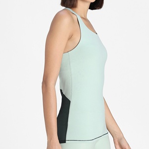 Camiseta de yoga de punto para mujer de primera calidad, color sólido, que absorbe la humedad, transpirable, de corte ajustado, hecha en Bangladesh. - Product Image 4