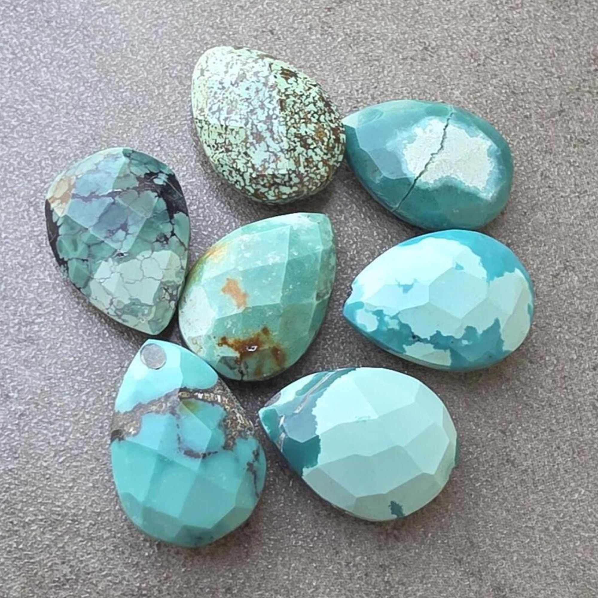 เหมือนในรูป