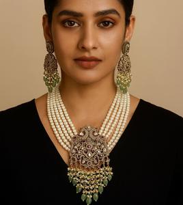 Ensemble collier et boucles d'oreilles en moissanite plaqué or, aspect perles, qualité supérieure, classique et tendance, pour fiançailles, mariage et soirées. - Product Image 1