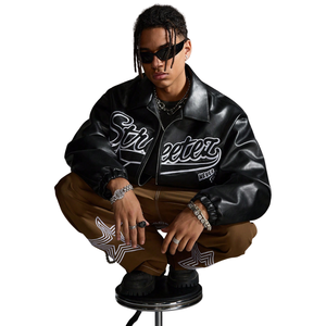 Chaqueta Universitaria de Cuero de Diseño Personalizado OEM, Hecha con Cuero 100% Genuino con Bordado Chenille, Chaquetas Bomber Personalizadas a Bajo Precio - Product Image 4