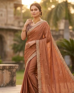 Sari en soie Georgette traditionnel indien avec broderie pour femmes, tenue élégante pour mariage et fêtes - Product Image 1
