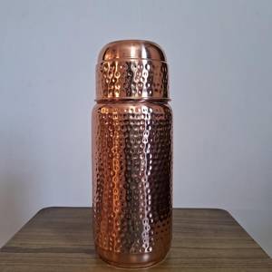 Botella de Agua Artesanal de Cobre Puro, Frasco para Beber Martillado Clásico Hecho a Mano, Regalo Tradicional de Lujo, Ecológico para el Hogar y Viajes - Product Image 1