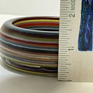 Pulsera de joyería de moda de resina de ángulo hecha a mano de alta calidad para mujer, hebra de Color DE MARCA DE LA India, artesanía de resina - Product Image 6