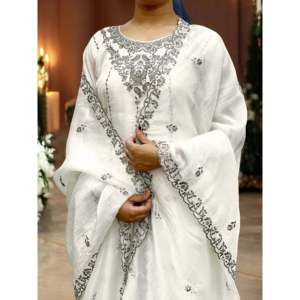 Conjunto de Top, Pantalón y Dupatta de Diseño para Bodas y Fiestas - Product Image 3