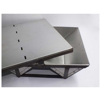 Fournisseur indien vendant des plats et moules de cuisson en acier aluminisé lavable, taille 401 x 485 mm, triangle 2 en 1 avec couvercle, plaque de cuisson