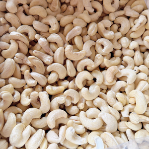 Cashew Kernels SANTIGO Cashew <b>Nuts</b> Exported To Middle East, EU Kaju In Bulk <b>Nuts</b> Kernels - Product Image 6