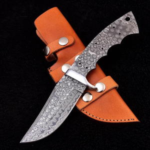 Couteau de camping à lame fixe en acier Damas fait main, de haute qualité, à pointe tombante, avec manche en bois, 10 pouces, étui en cuir et clip en acier - Product Image 2