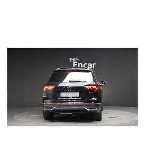 Volkswagen Tiguan 2.0 TDI 4Motion Prestige 2021 con Asientos de Cuero, Volante a la Izquierda, Cámara Trasera, 69,358 km, Diésel - Product Image 4