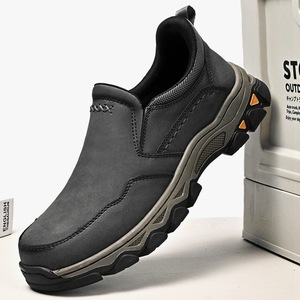 Mocassins en cuir PU pour hommes, style rétro britannique, chaussures décontractées à enfiler, semelle en caoutchouc, doublure en fourrure, logo brodé - Product Image 3