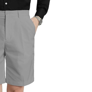 Shorts de golf haut de gamme avec construction légère, protection UV et production de vêtements professionnels OEM - Product Image 3