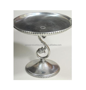 แท่นวางเค้กอลูมิเนียมหรูหราและใช้งานได้สมบูรณ์แบบสำหรับการแสดงและเสิร์ฟเค้กโดยอุตสาหกรรม Azora - Product Image 1