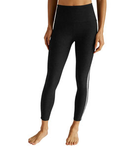Nouveaux Leggings de Yoga Sur Mesure Taille Haute Décontractés Respirants Tricotés pour Femmes Couleur Personnalisée Matière Spandex/Polyester du Pakistan - Product Image 6