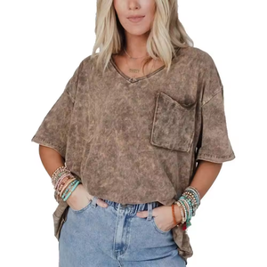 T-shirt décontracté personnalisé pour femme, col en V, manches courtes, coupe ample, couleur unie, style bohème, en coton lavé avec poche - Product Image 5