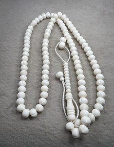 Proveedor de Tasbih Musulmán con Cuentas Lisas de Hueso Tradicional - Product Image 4