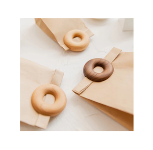 Clip de scellage pour sacs de collations, café et aliments, en bois naturel poli fait main, design donut, pour cuisine d'hôtel - Product Image 4