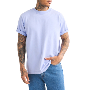 T-shirt en coton bleu clair surdimensionné pour homme, manches courtes, col rond, couleur unie, jersey décontracté, coupe classique, design uni - Product Image 1