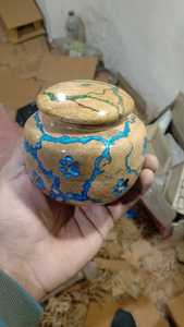 Urnes et amphores en teck artisanales Conifer Handmades avec incrustation de résine craquelée effet éclat de foudre pour décoration artistique antique, cadeaux et présentation - Product Image 3