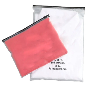 Organizador de ropa transparente personalizado, bolsas de plástico biodegradable para ropa interior y prendas de vestir, para empaque con gancho. - Product Image 2